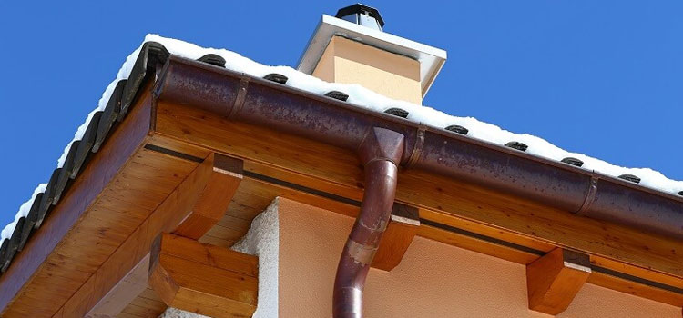 Hanging Rain Gutters Installation in Irving, TX